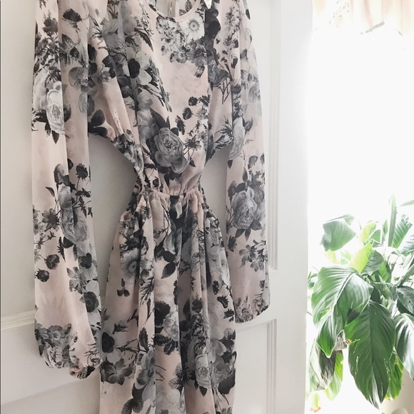 Floral Chiffon Cutout Dress - Picture 3 of 5